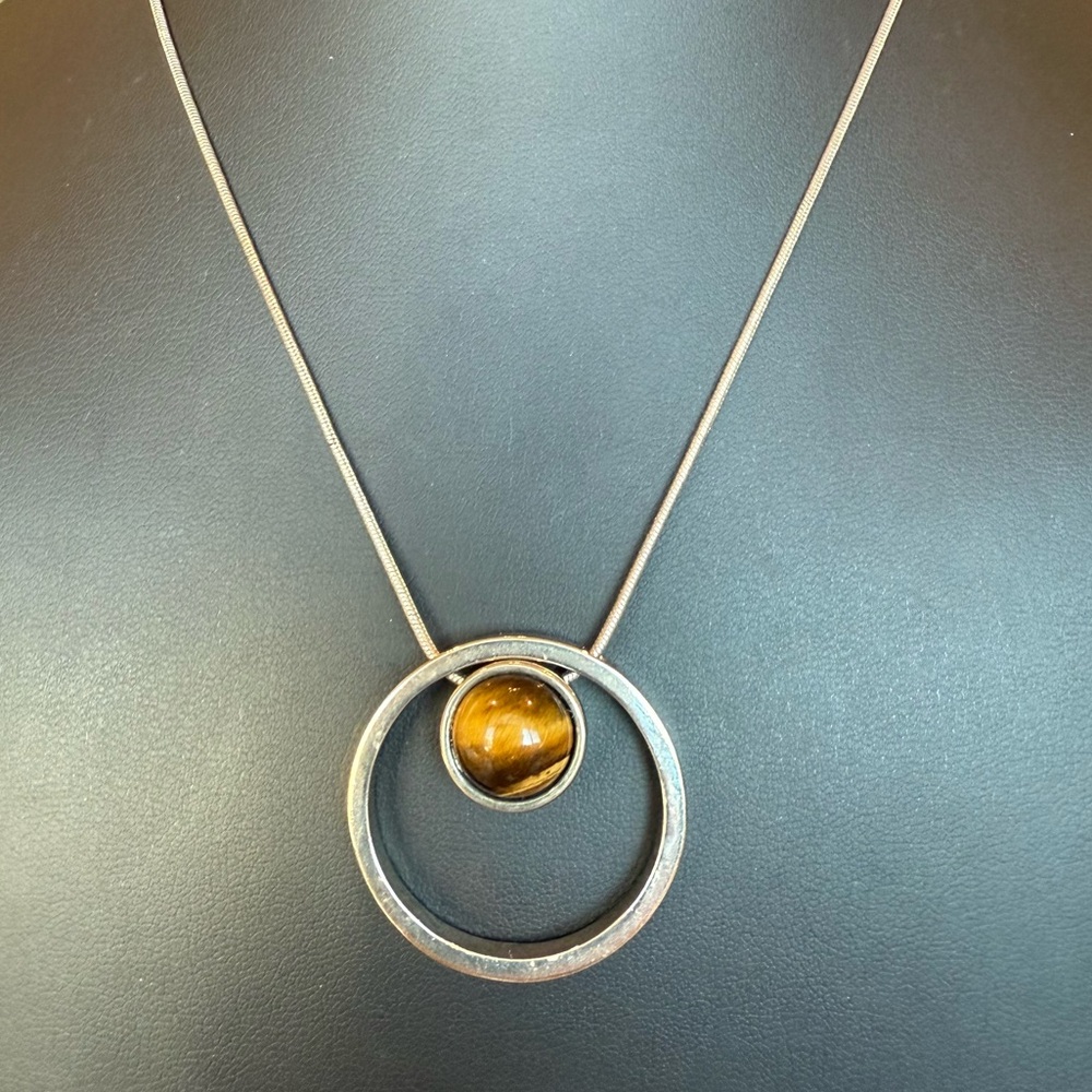 Modernist Tigers Eye Floating Circle Pendant Necklace Silver Tone